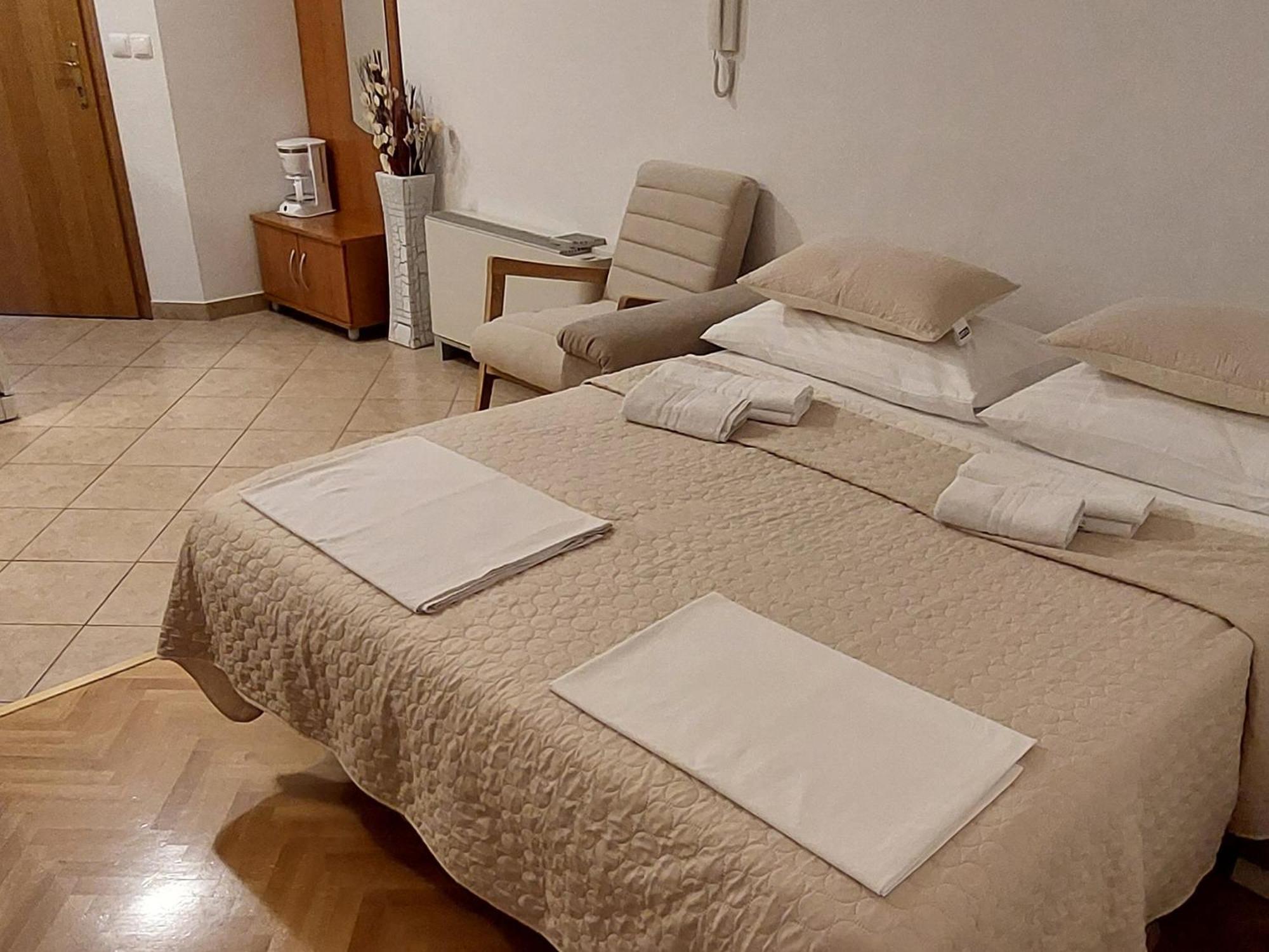 Apartments Villa Katarina 마카르스카 객실 사진